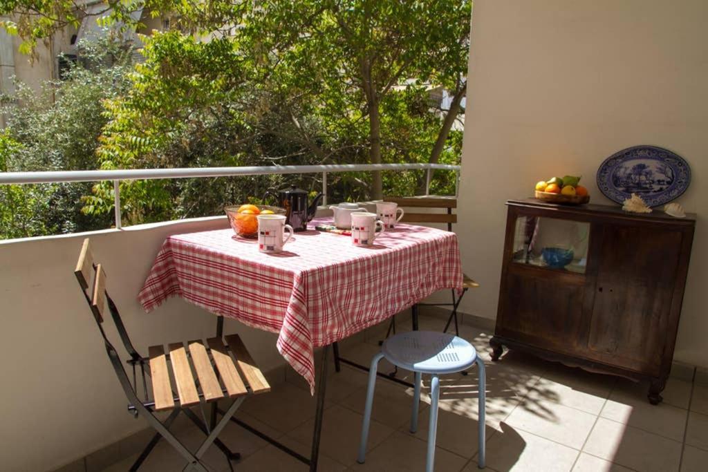 Spacious Family Flat Near Parthenon Free Parking Athen Exterior foto